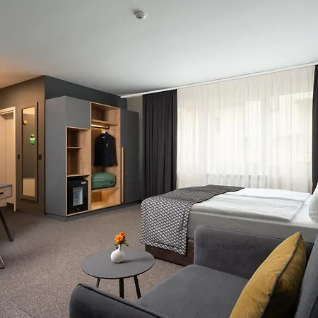 жасмин Хотел 3*