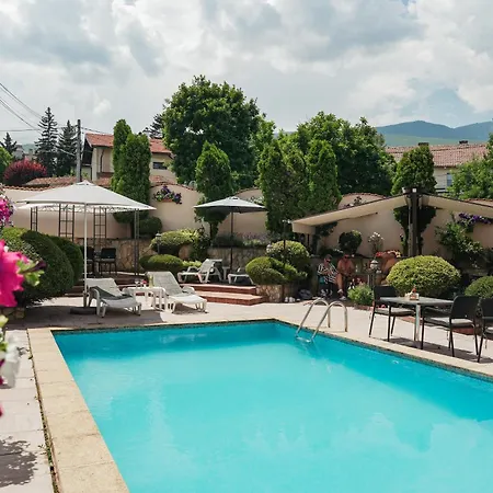 Hotel Jasmin 3*